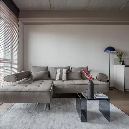 Cohost I 2bd Apt W-balcony In A Central Location Vilnius